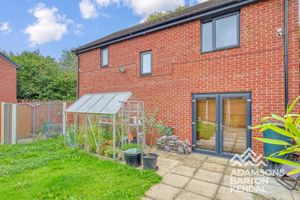 Photo 19- click for photo gallery